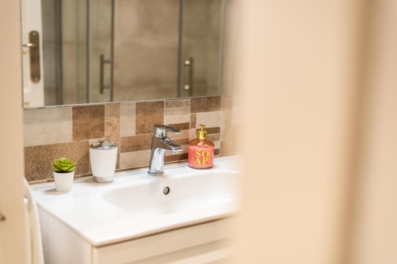 Apartament Tuguest Plaza Pescaderia - Catedral Grenada Zewnętrze zdjęcie